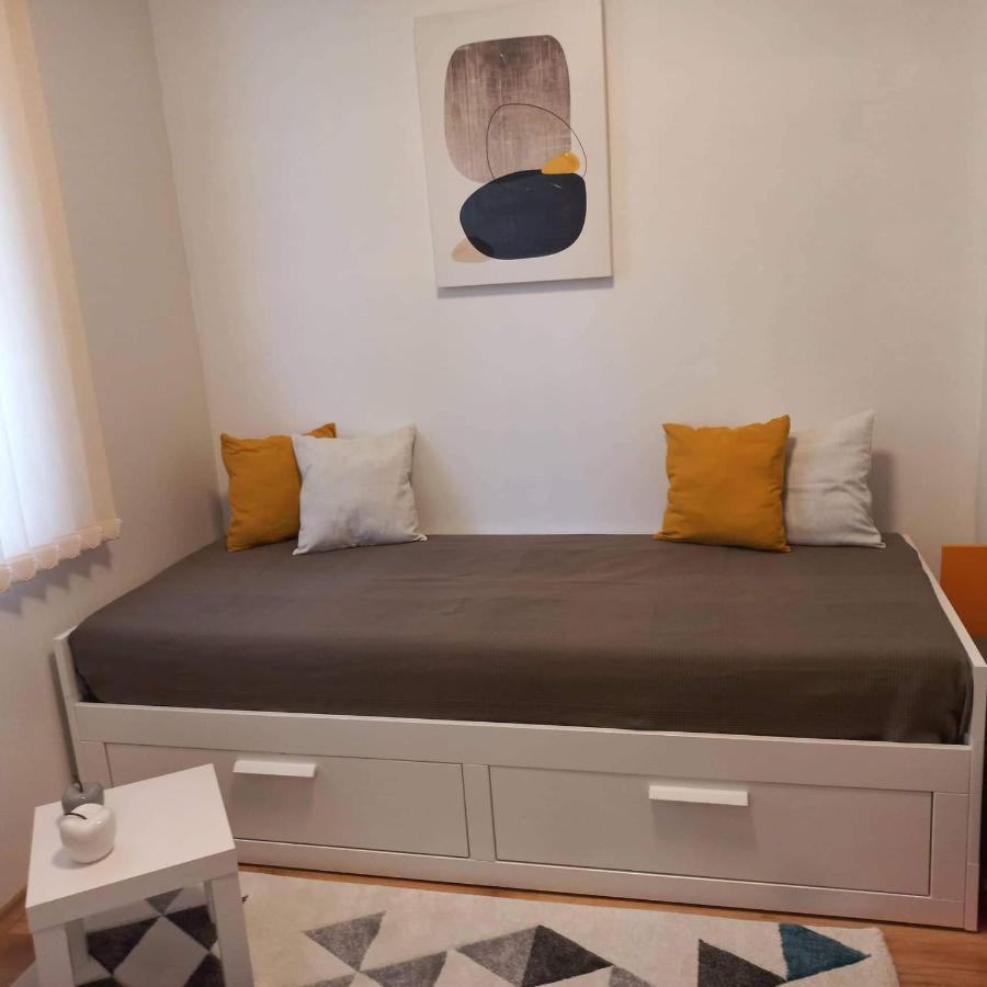 Saint Nicholas Varna Lovely 2 Bedroom Apartment With Sunny Garden Extérieur photo